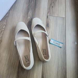 TOMS Women's Beige Mary Jane Flats